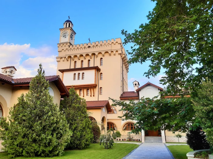 ХАДЖИДИМОВСКИ МАНАСТИР